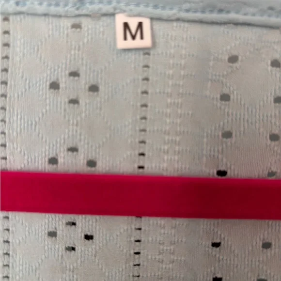 Light Blue Scalloped Eyelet Ruffled Tank Top - Size M - Picture 6 of 6